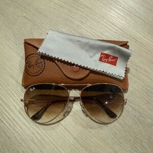 Ray-Ban Gold Frame Brown Lens Sunglasses RE3025